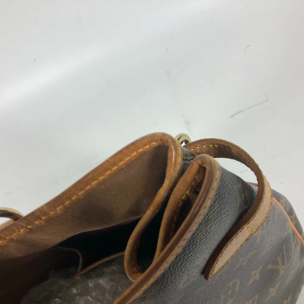 Louis Vuitton Horizontal Batignolles Canvas Brown Bag Monogram Shoulder Tote - Picture 10 of 15